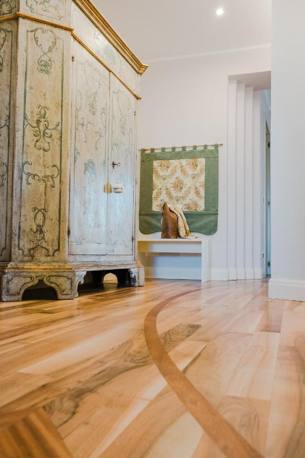 B&B Castel Morino Sona Ngoại thất bức ảnh